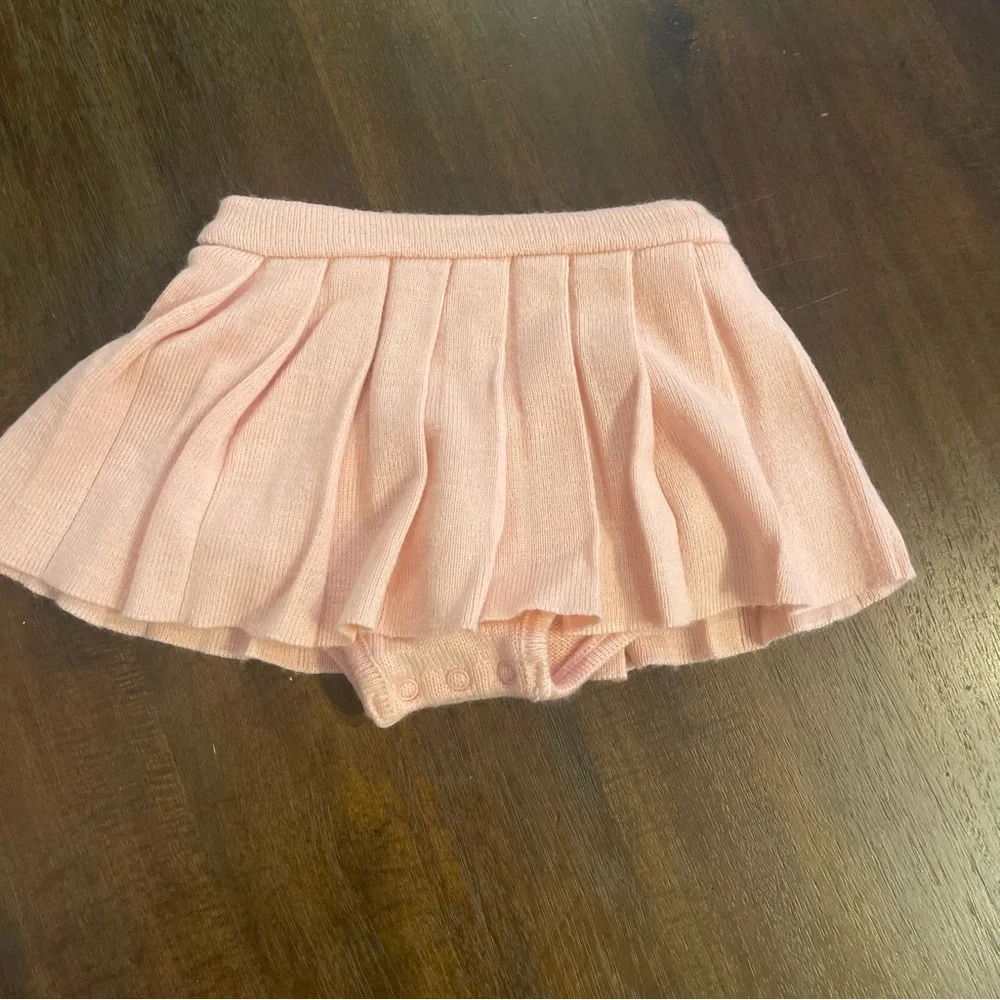 Starting‎ Out Vintage 9 months sweater skirt with bloomers underneath